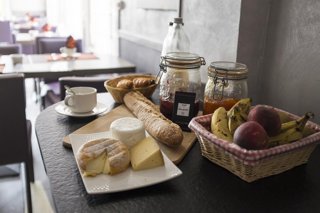 Logis Hotel & Restaurant La Paix Le Nouvion-en-Thierache ภายนอก รูปภาพ